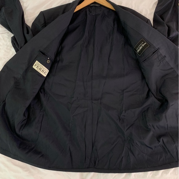 Vintage Gianfranco Ferre Navy Blazer - Picture 11 of 11